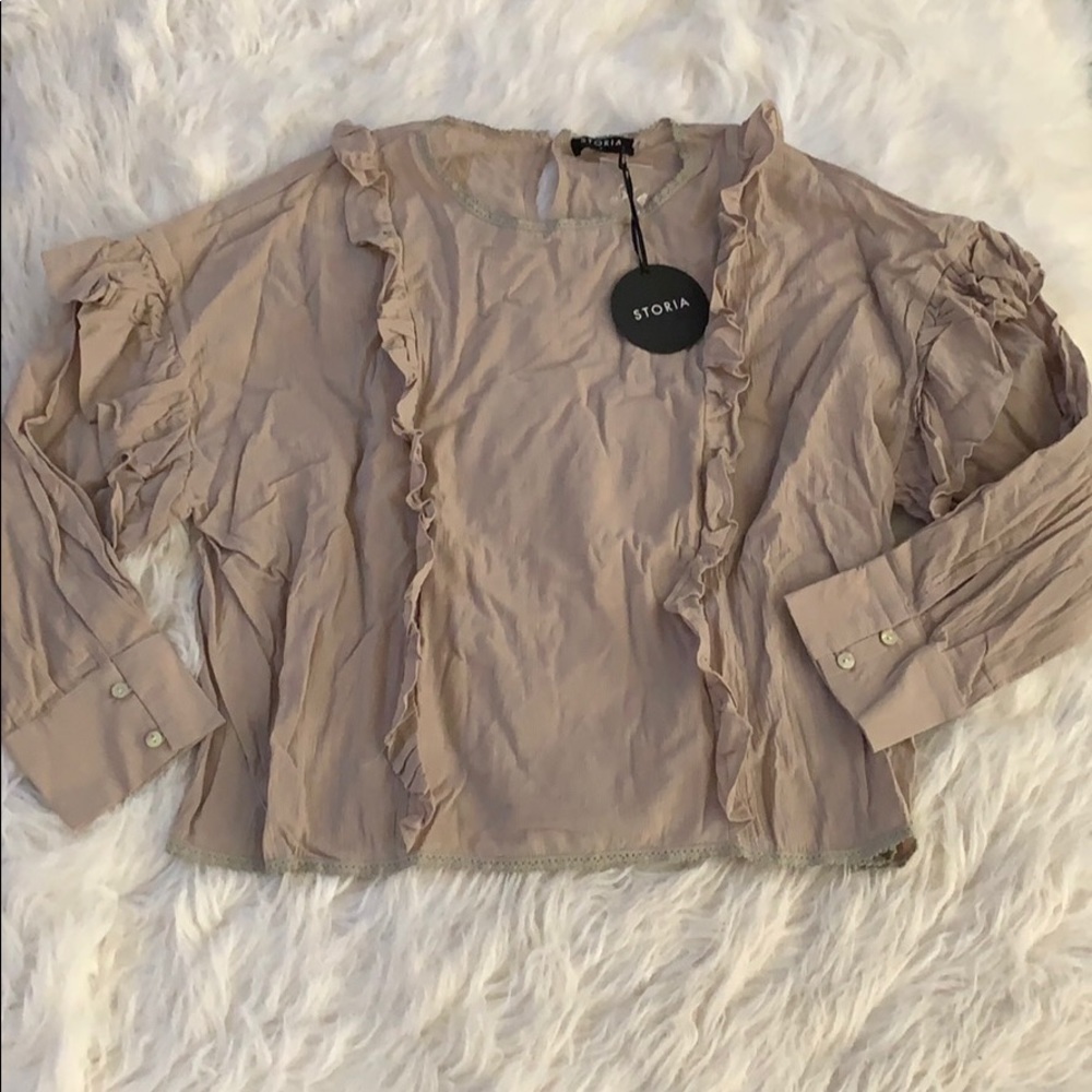 VICI Exclusive! Taupe, Ruffle Top
